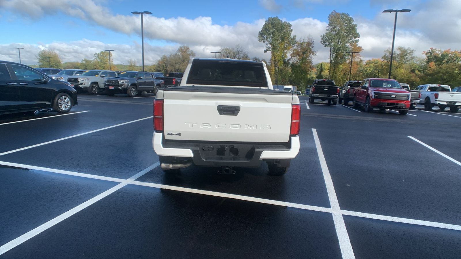 2024 Toyota Tacoma 4WD SR5 4