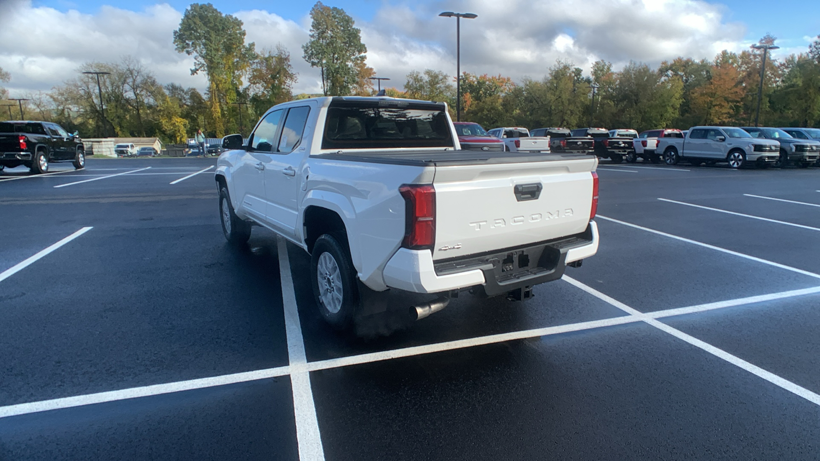 2024 Toyota Tacoma 4WD SR5 5