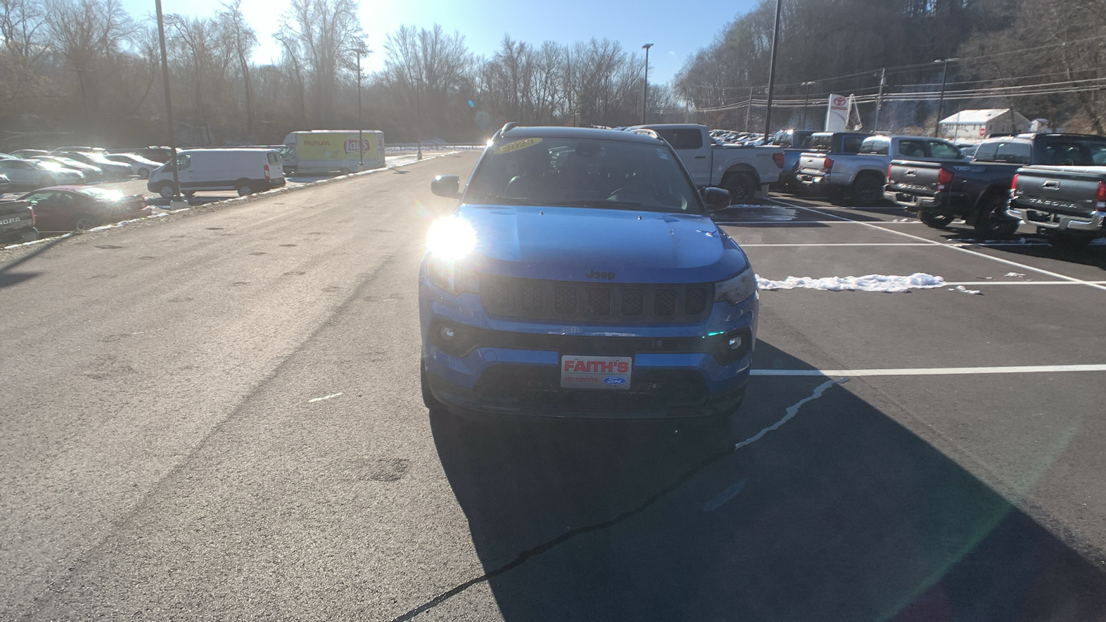 2023 Jeep Compass Latitude 8