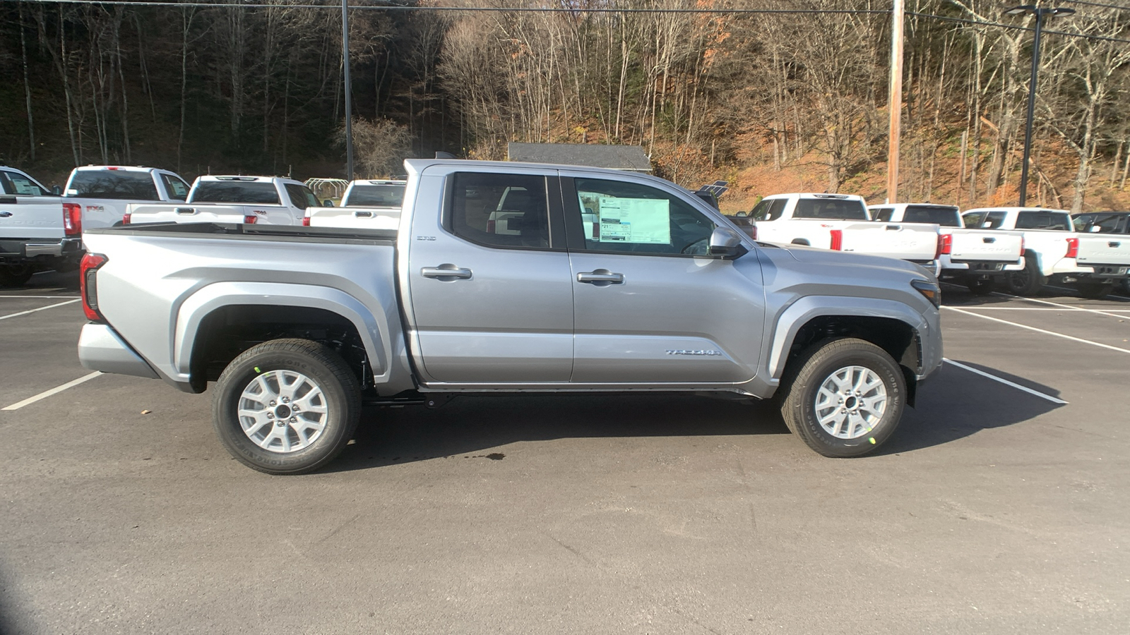 2024 Toyota Tacoma 4WD SR5 2