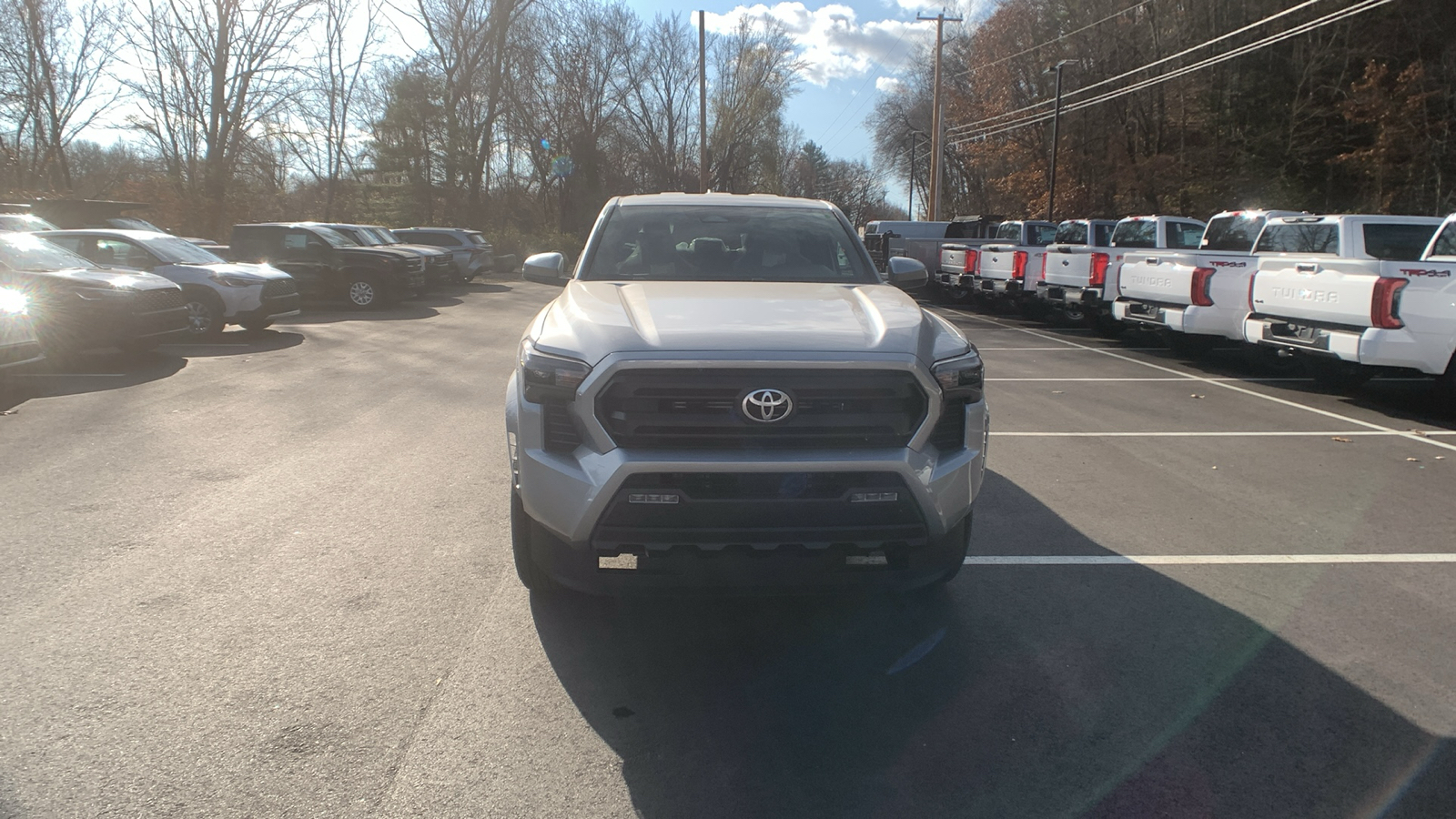 2024 Toyota Tacoma 4WD SR5 8