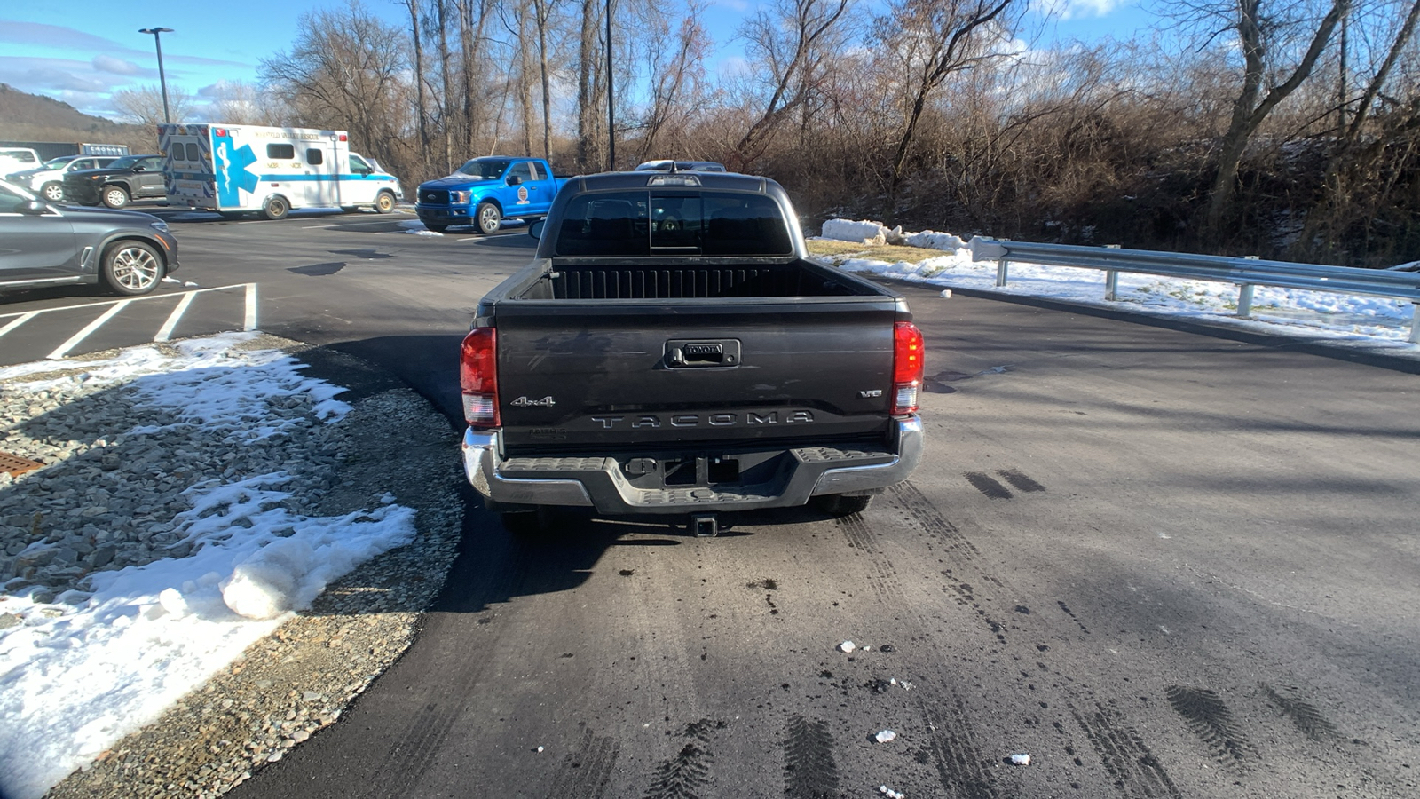 2022 Toyota Tacoma SR5 4