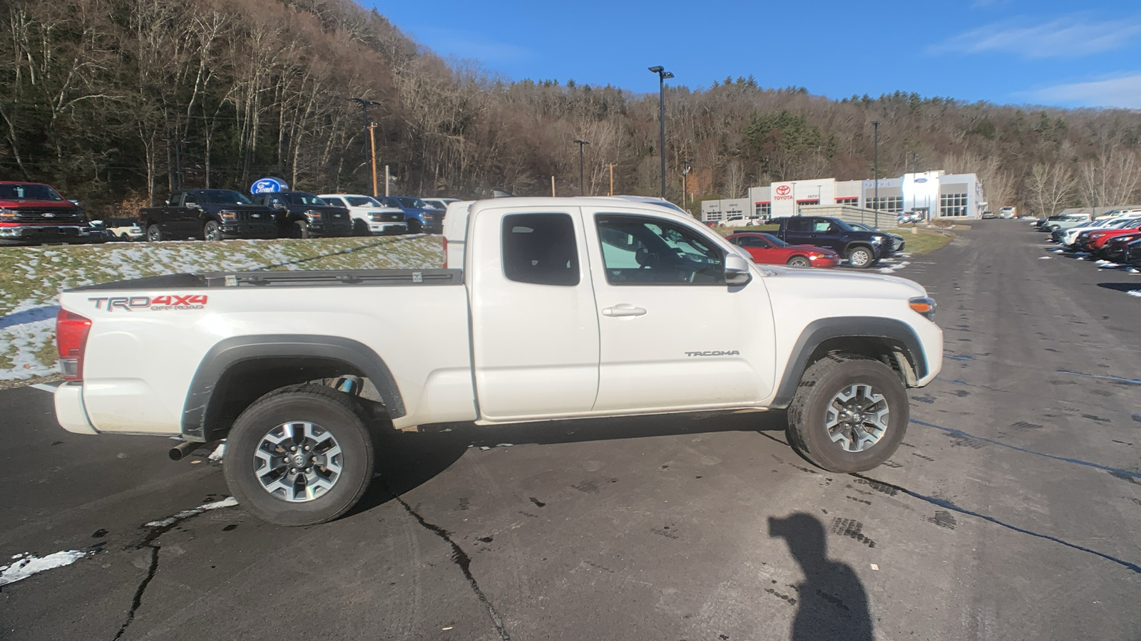 2017 Toyota Tacoma TRD Off Road 2