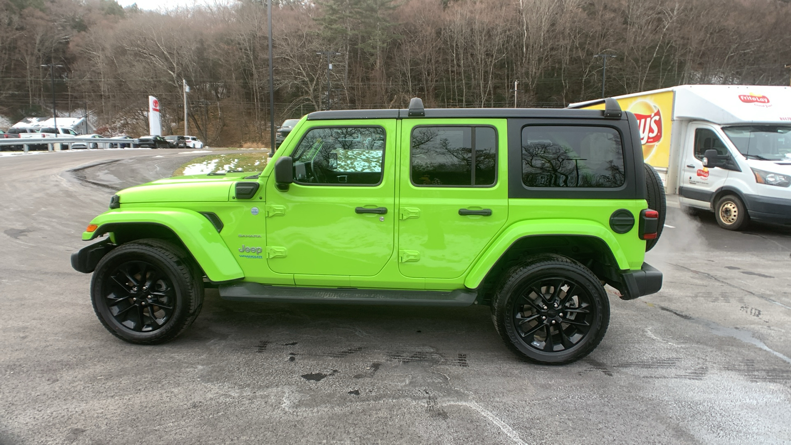 2021 Jeep Wrangler 4xe Unlimited Sahara 6