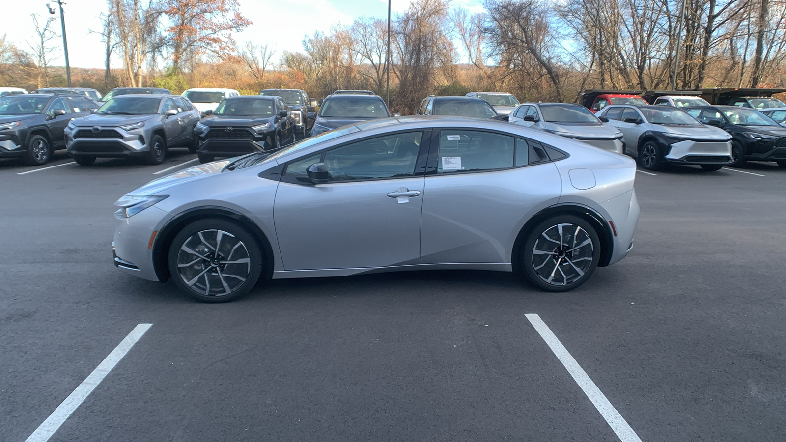 2024 Toyota Prius Prime XSE 6