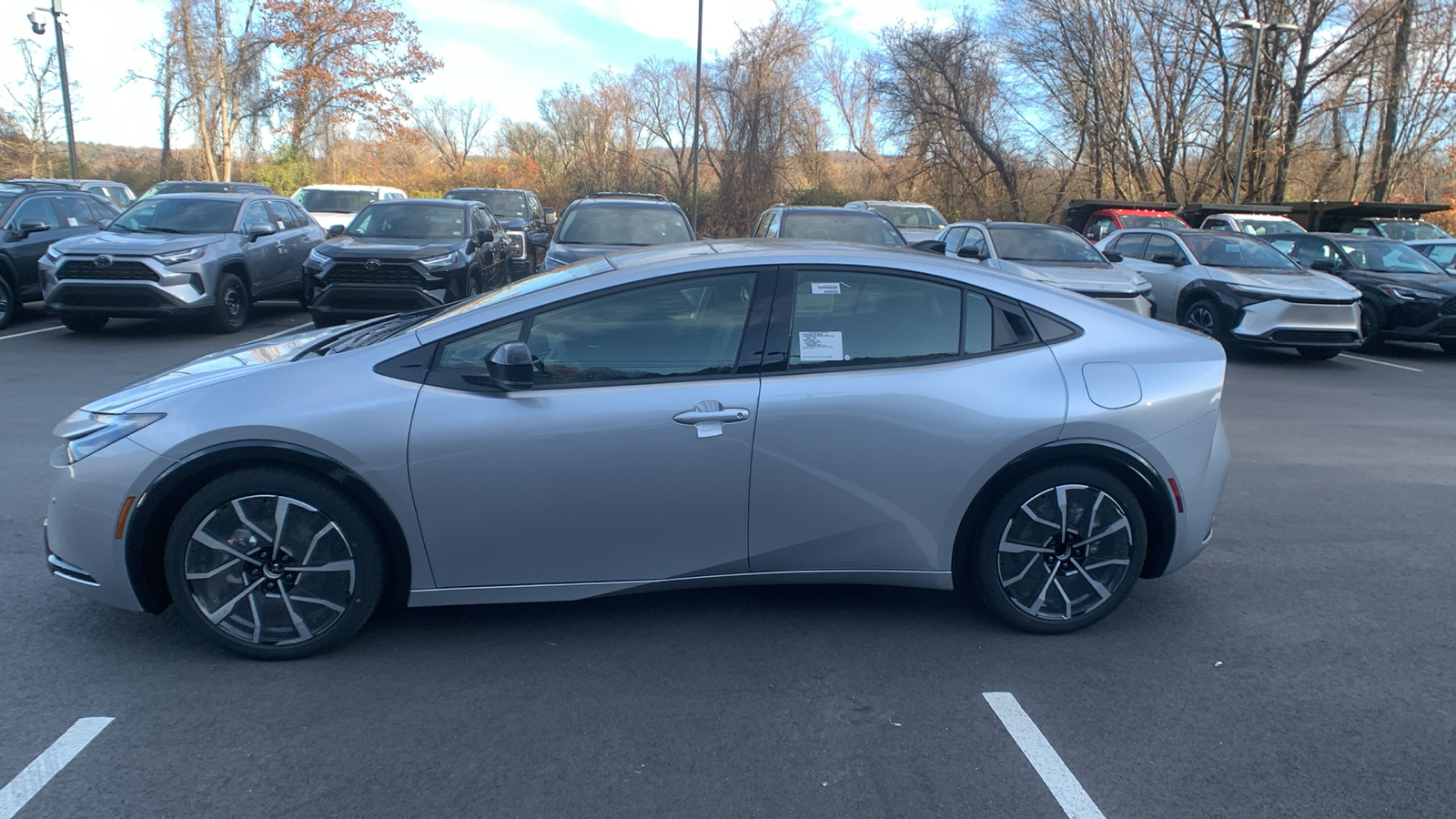 2024 Toyota Prius Prime XSE 29