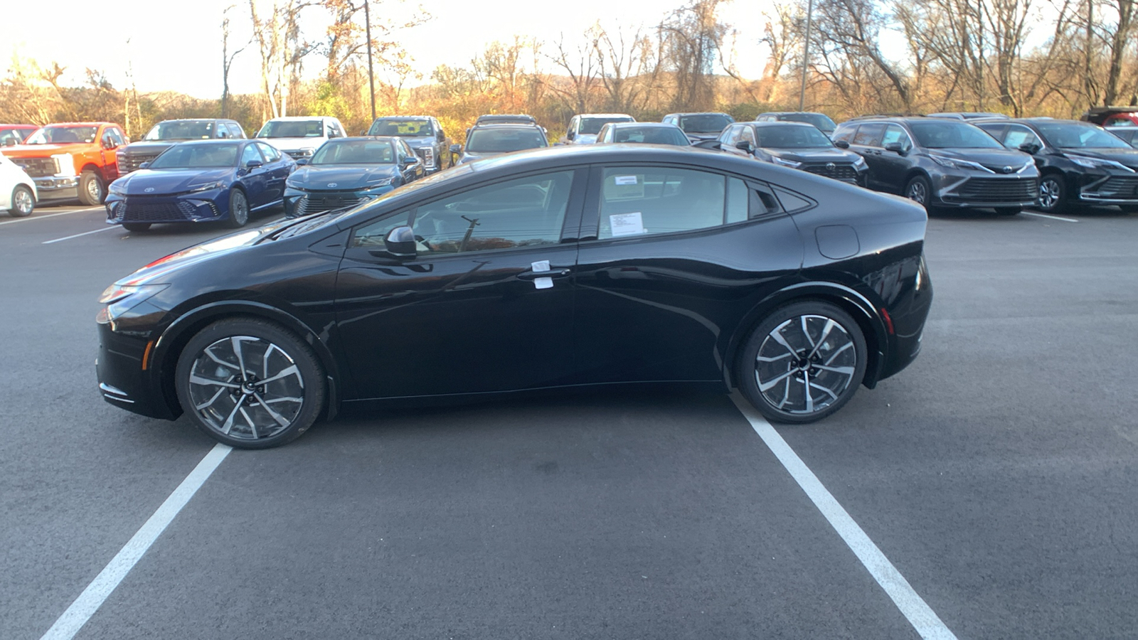 2024 Toyota Prius Prime XSE 6