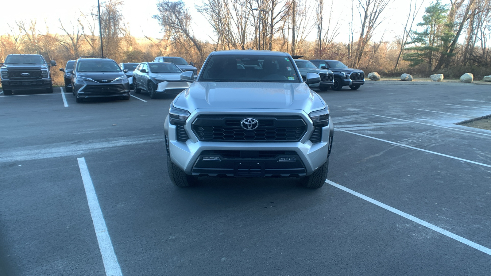 2024 Toyota Tacoma 4WD TRD Off Road 8