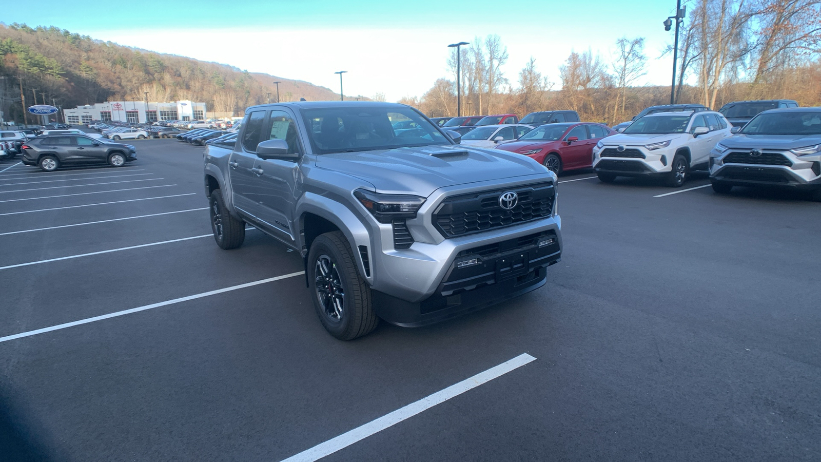 2024 Toyota Tacoma 4WD TRD Sport 1