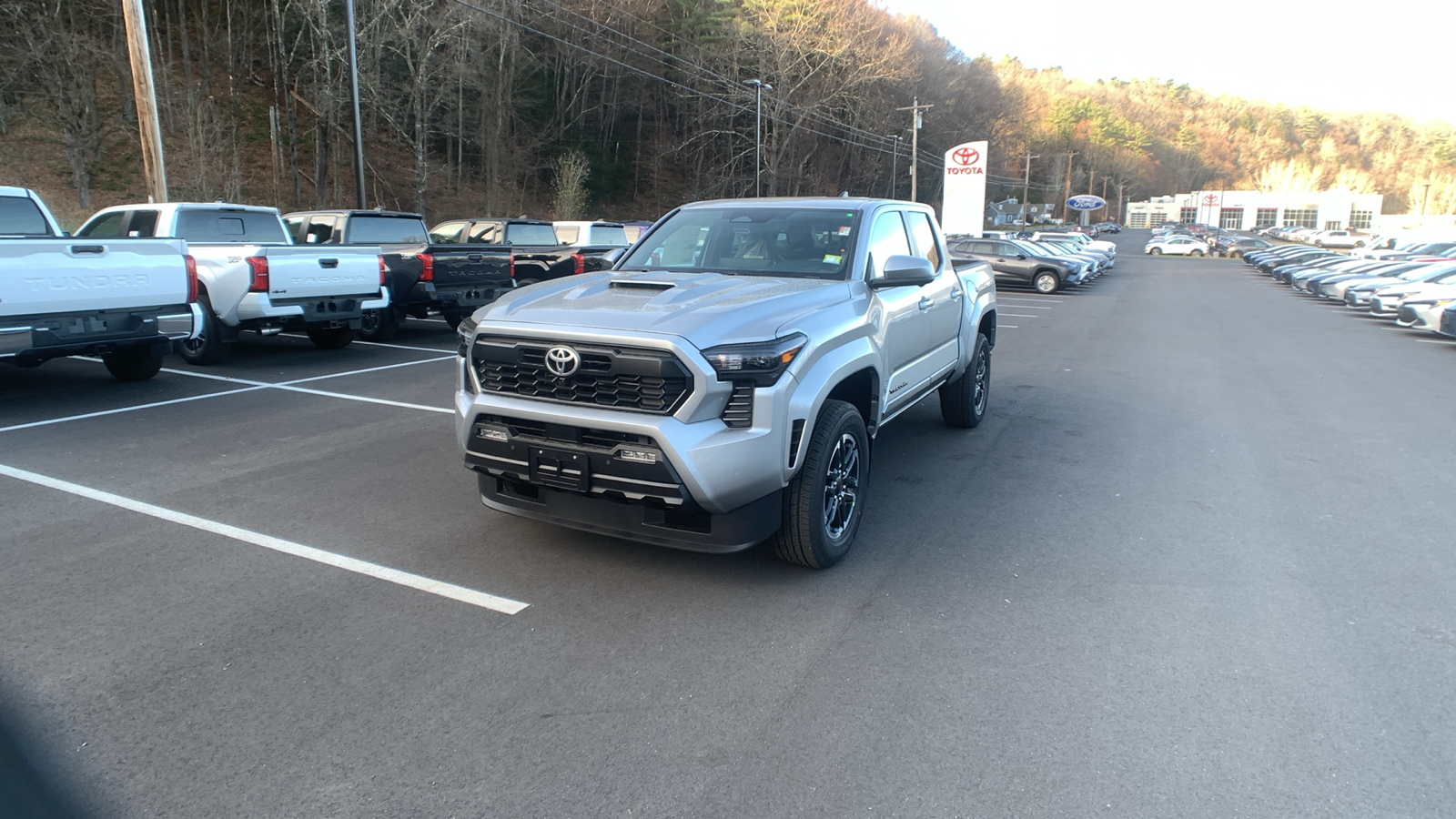 2024 Toyota Tacoma 4WD TRD Sport 7