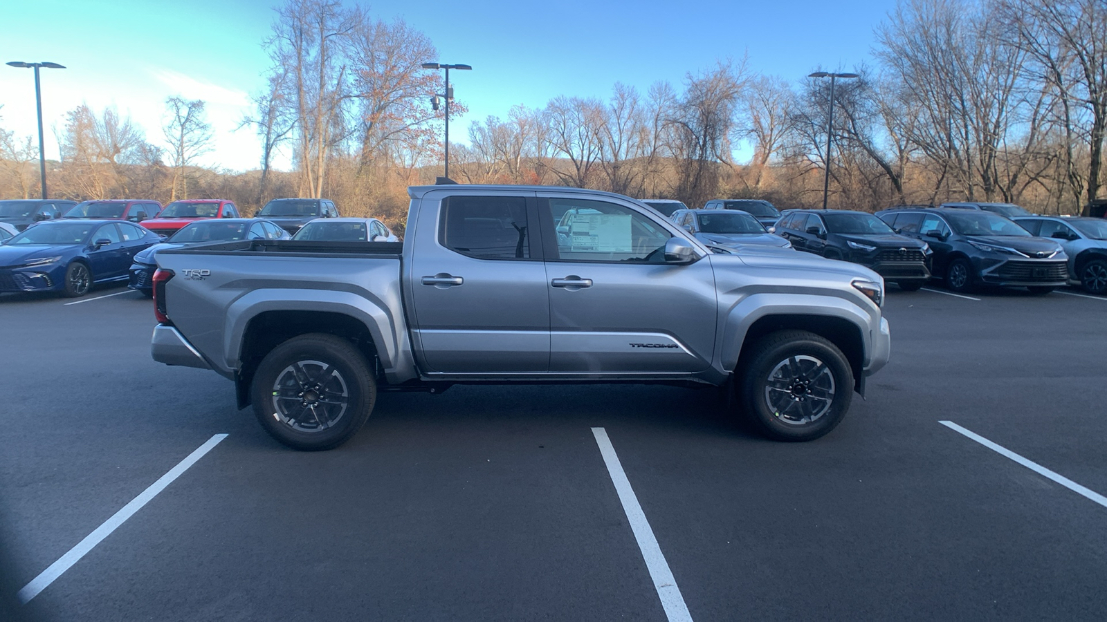 2024 Toyota Tacoma 4WD TRD Sport 2