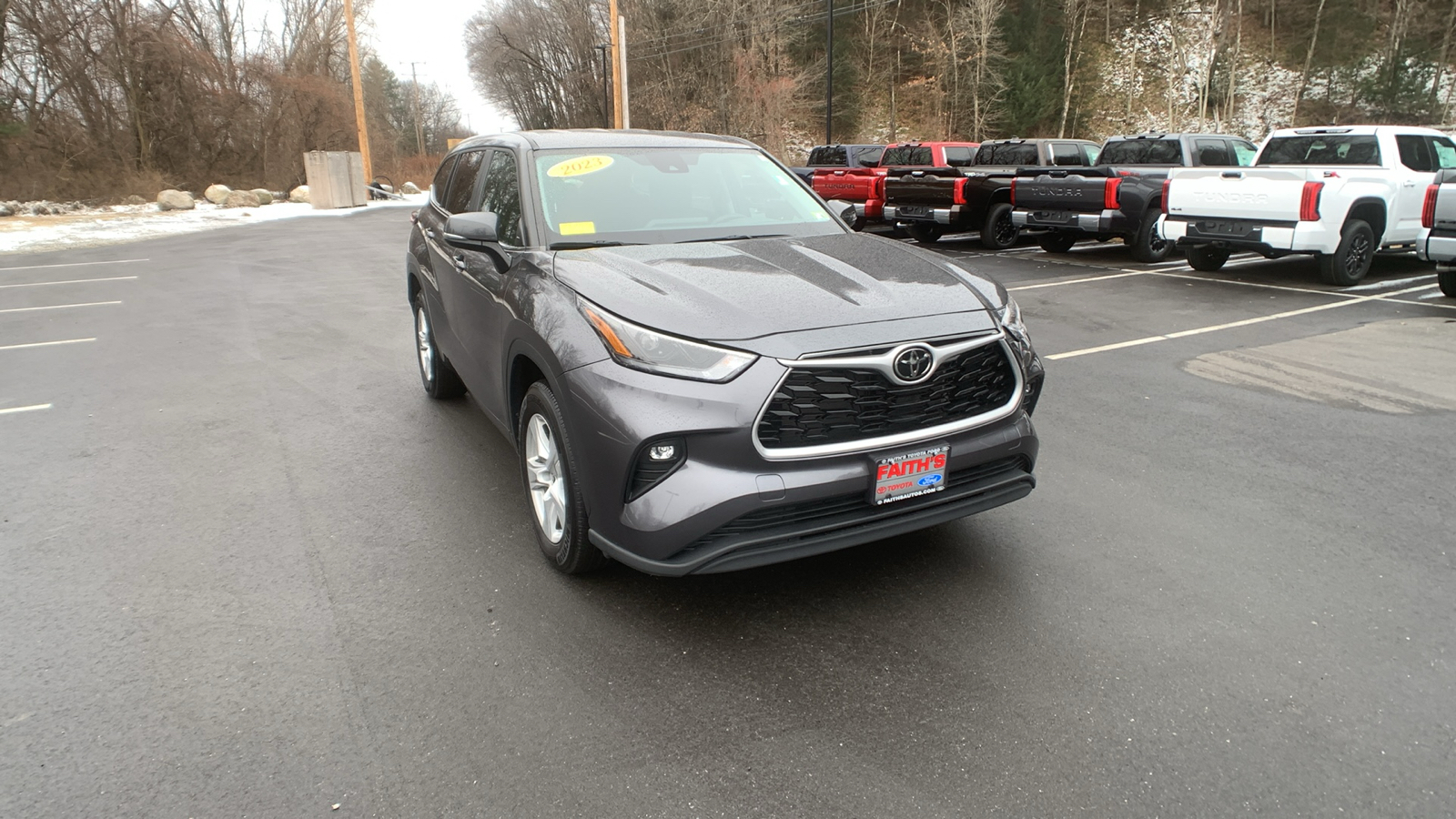 2023 Toyota Highlander LE 1