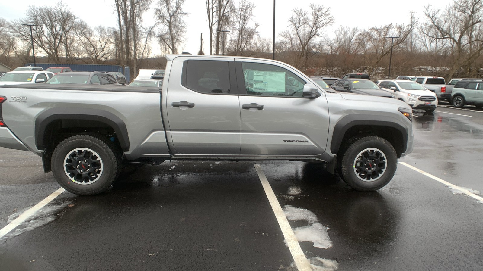 2024 Toyota Tacoma TRD Off-Road 2