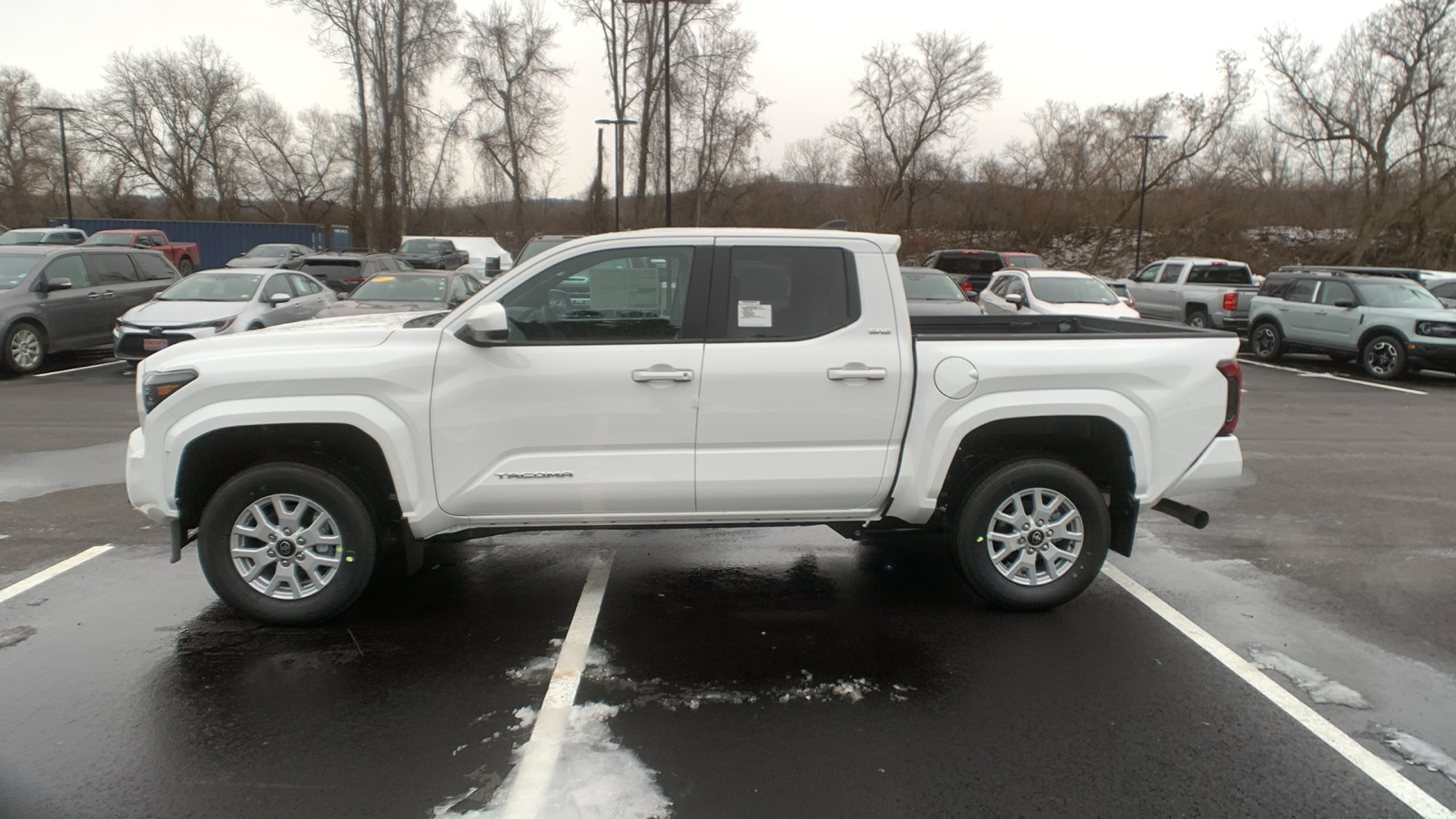 2024 Toyota Tacoma SR5 6