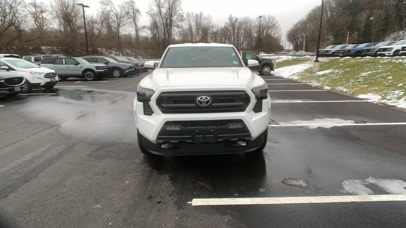 2024 Toyota Tacoma SR5 8