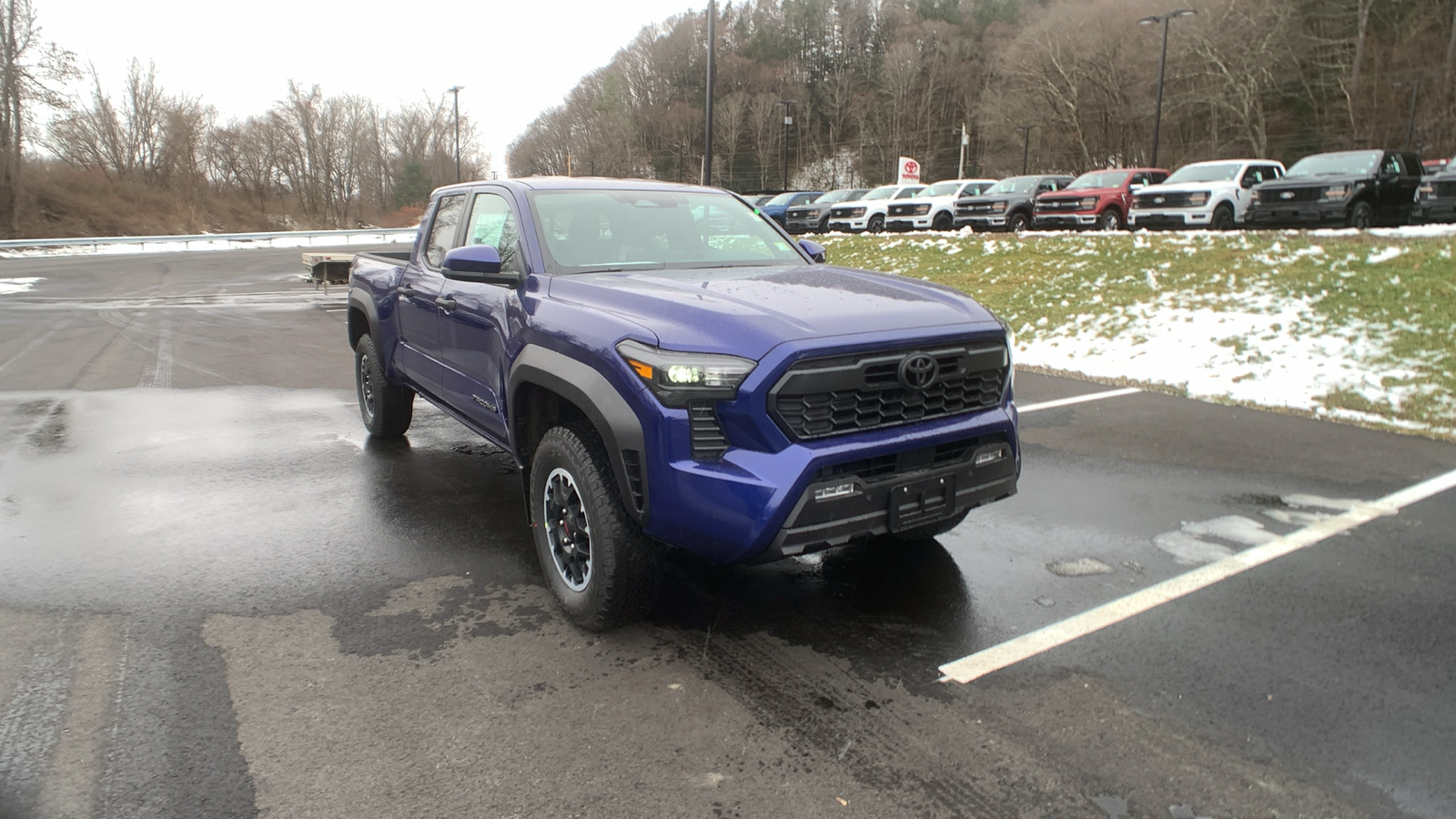 2024 Toyota Tacoma TRD Off-Road 1