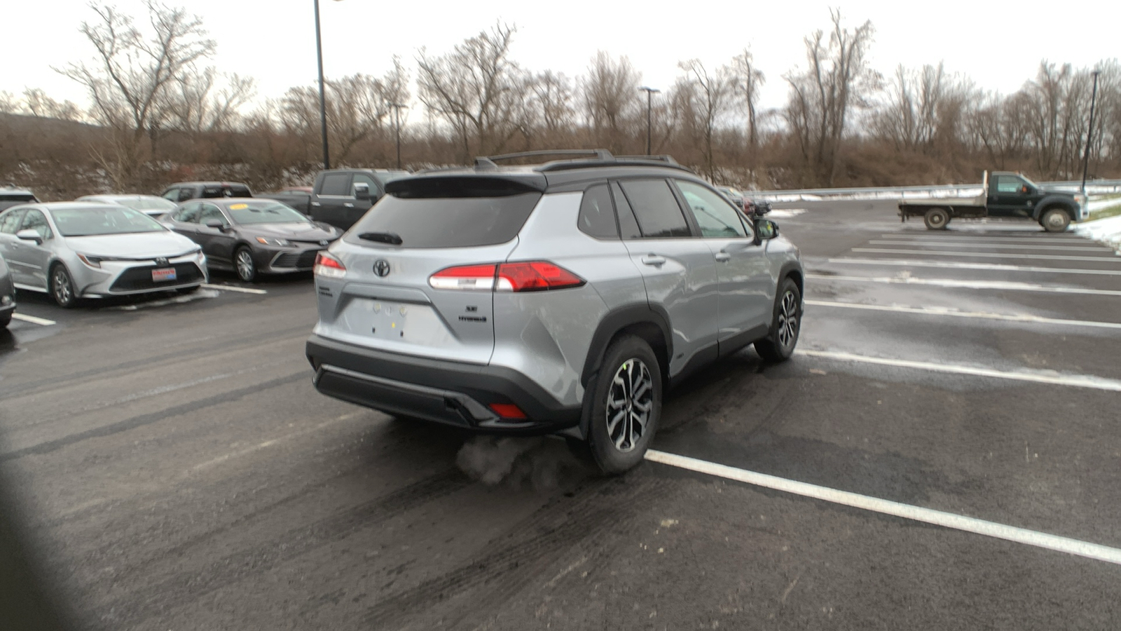 2024 Toyota Corolla Cross Hybrid SE 3