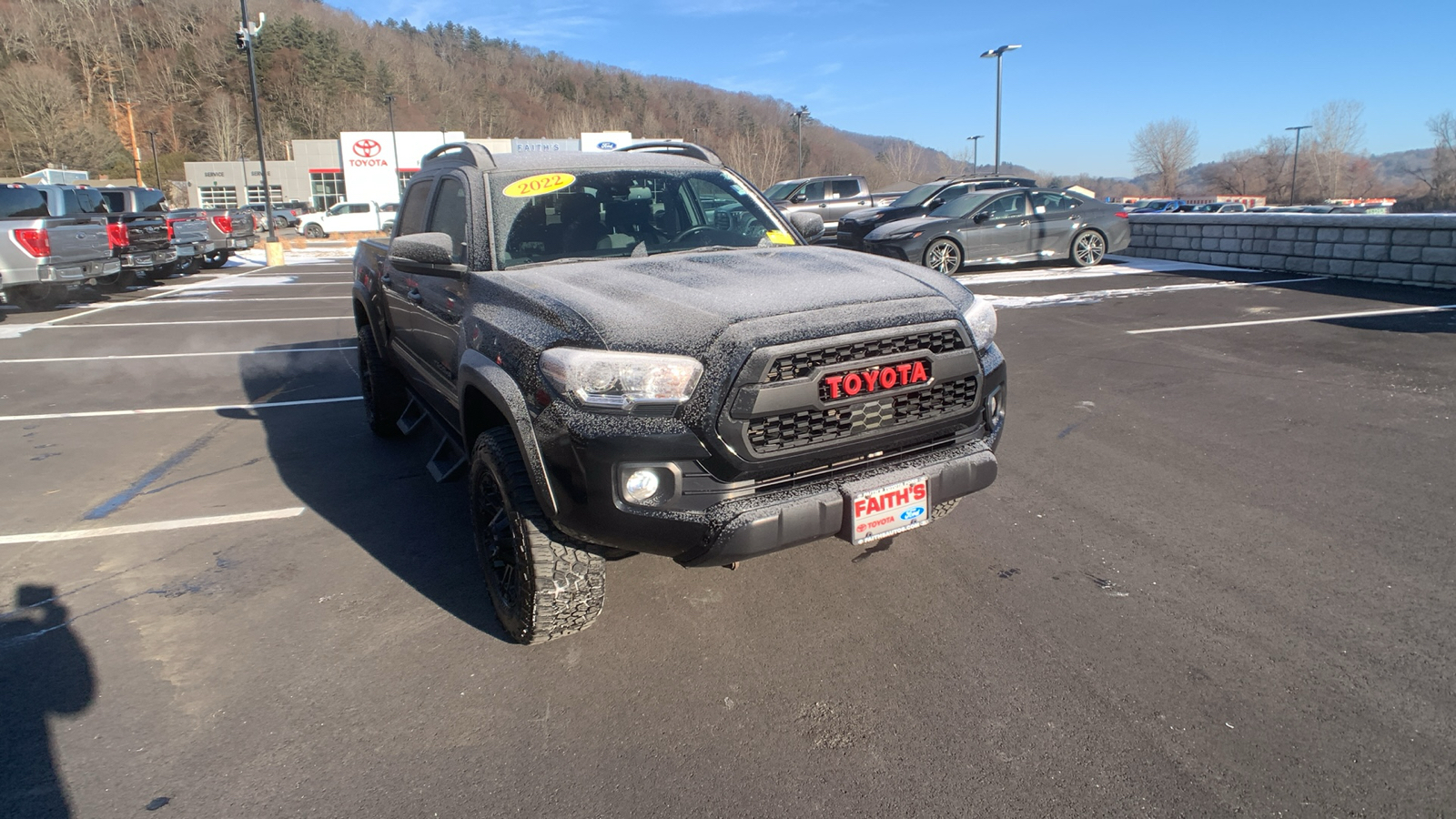 2022 Toyota Tacoma TRD Off-Road 1