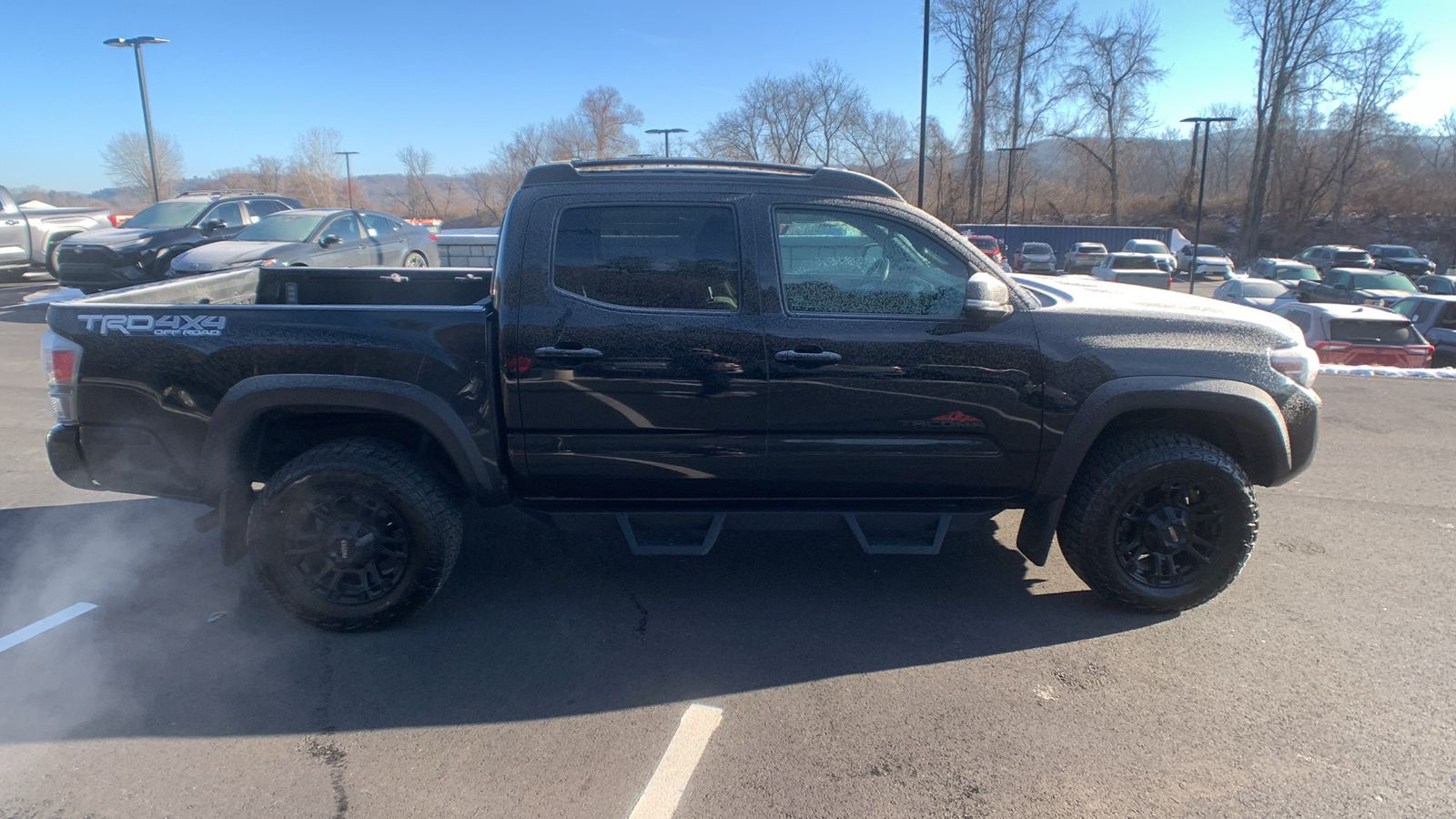 2022 Toyota Tacoma TRD Off-Road 2