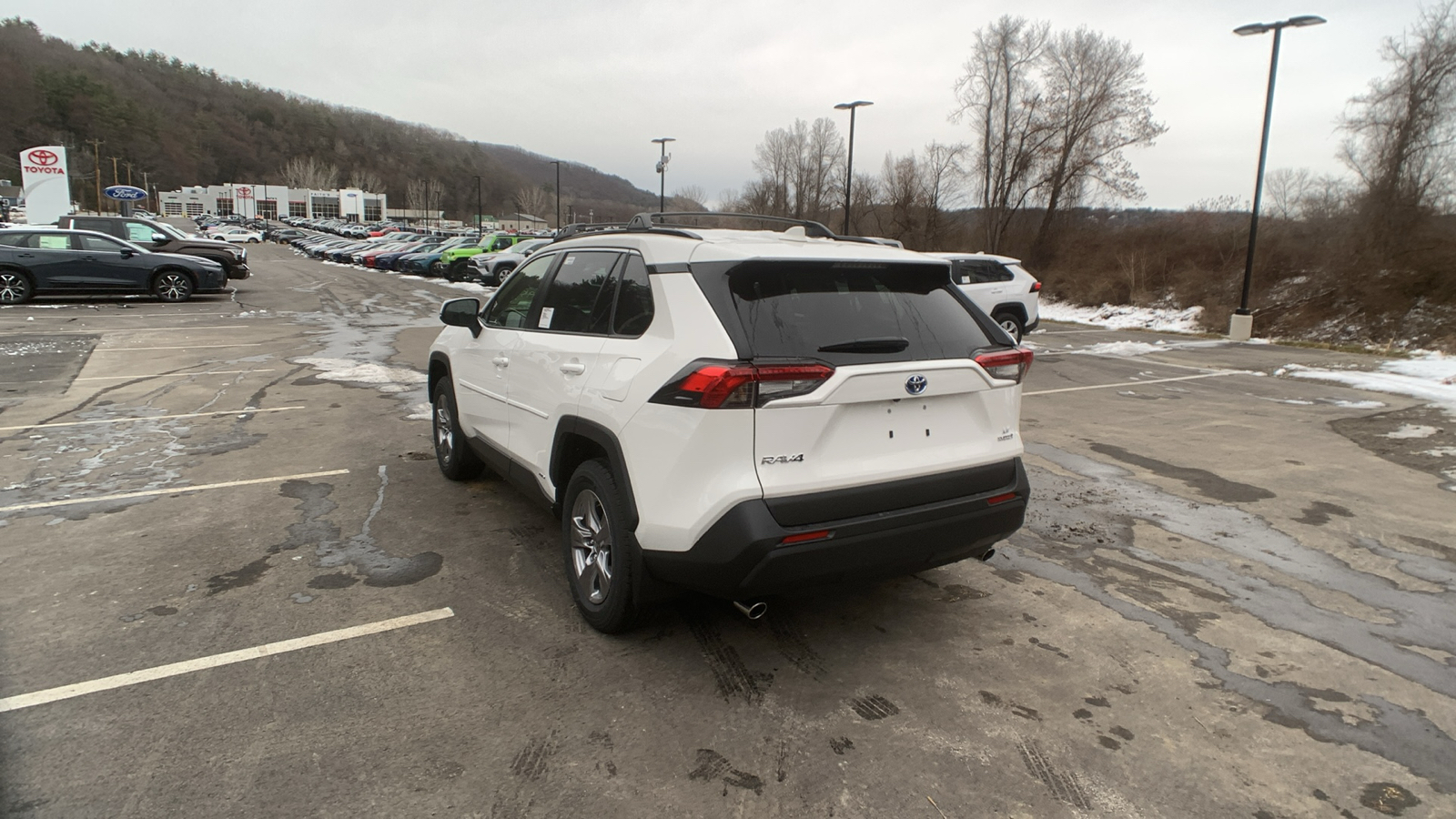 2024 Toyota RAV4 Hybrid LE 5