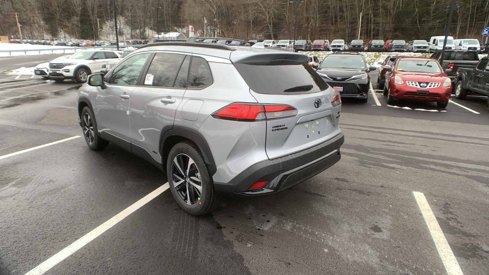 2024 Toyota Corolla Cross Hybrid XSE 5