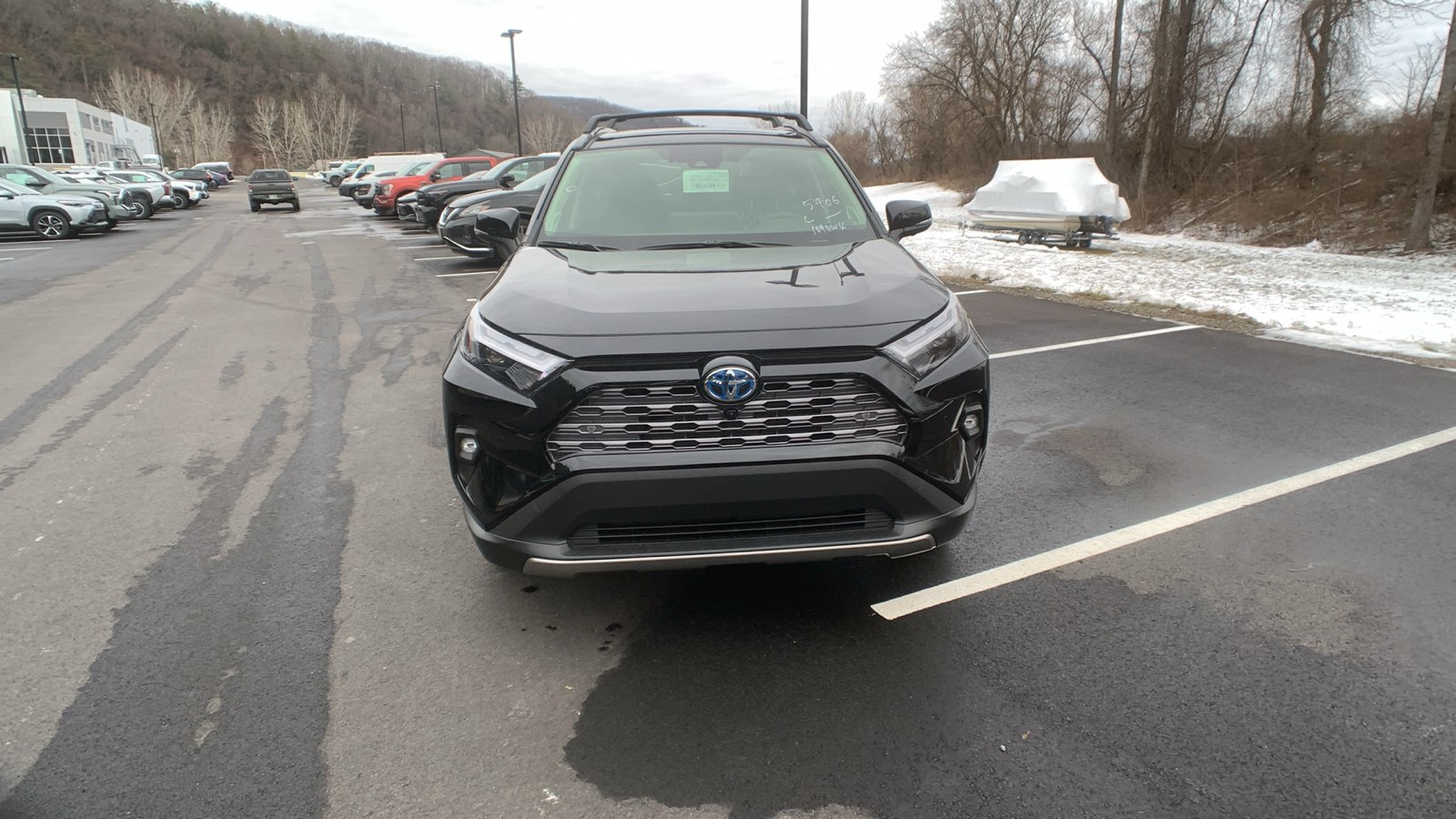 2024 Toyota RAV4 Hybrid Limited 8