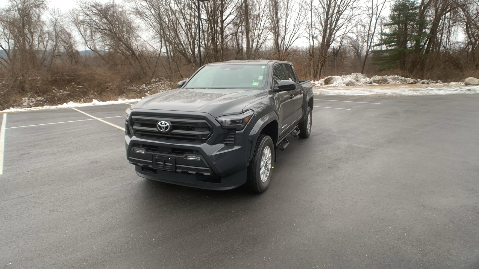 2024 Toyota Tacoma 4WD SR5 7