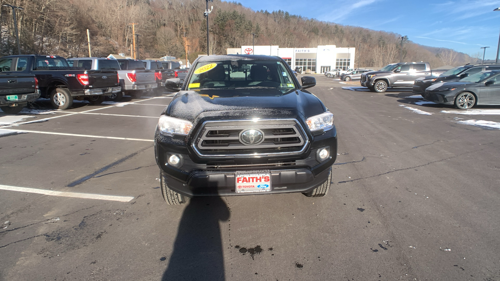 2022 Toyota Tacoma SR5 8