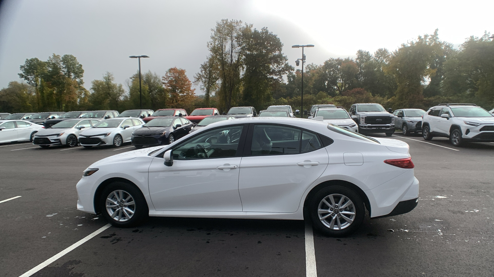 2025 Toyota Camry LE 6