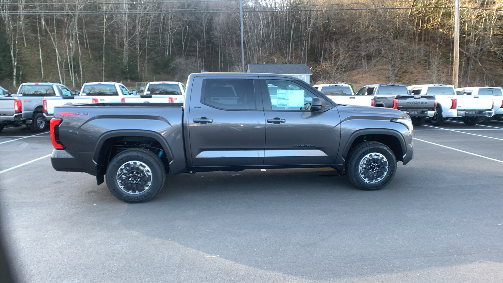 2025 Toyota Tundra 4WD SR5 2