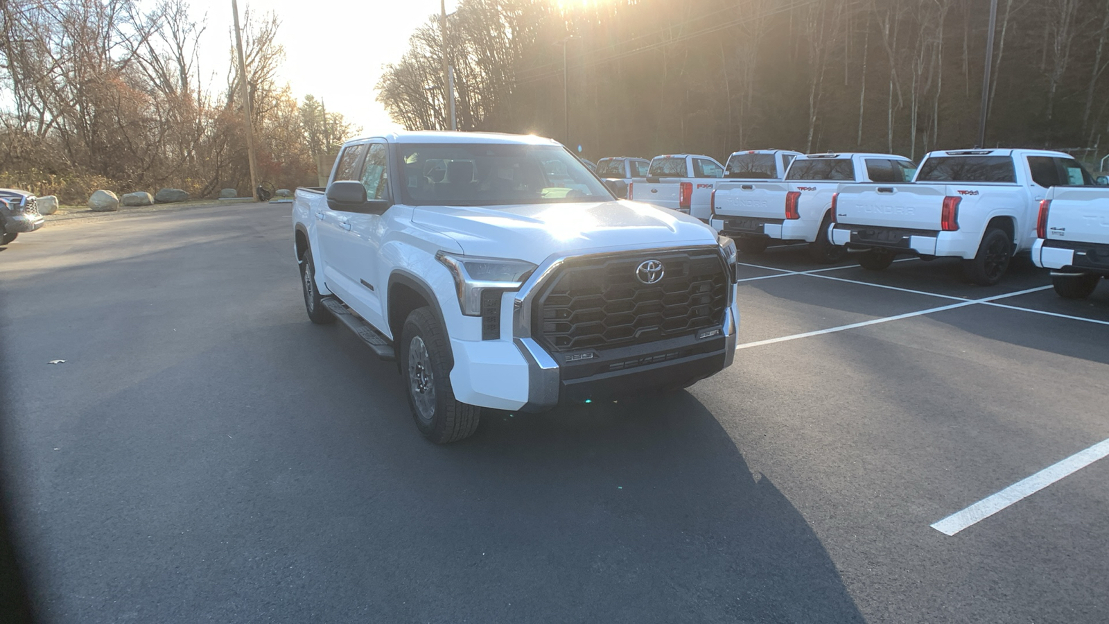 2025 Toyota Tundra 4WD SR5 1