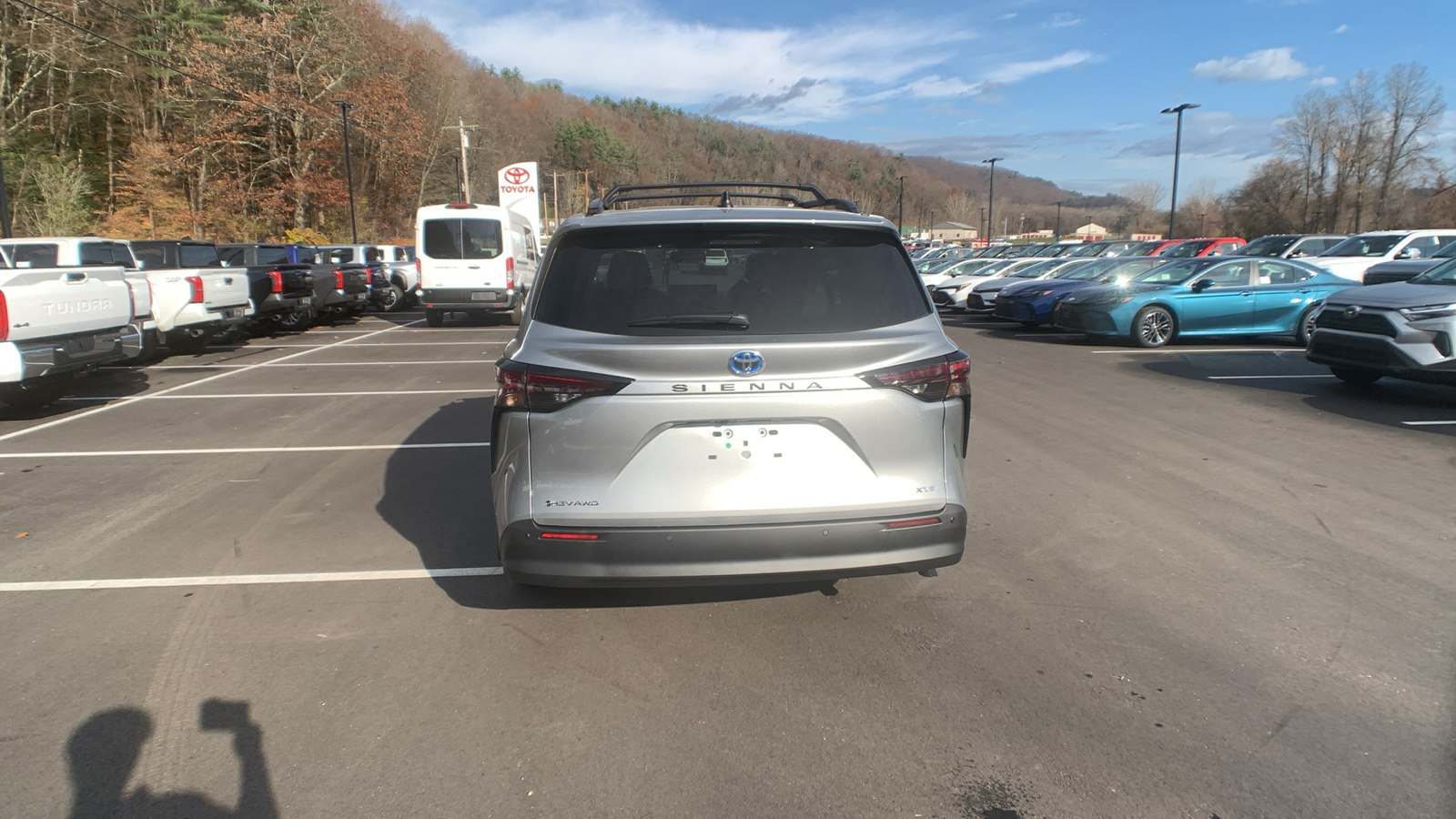 2025 Toyota Sienna XLE 4