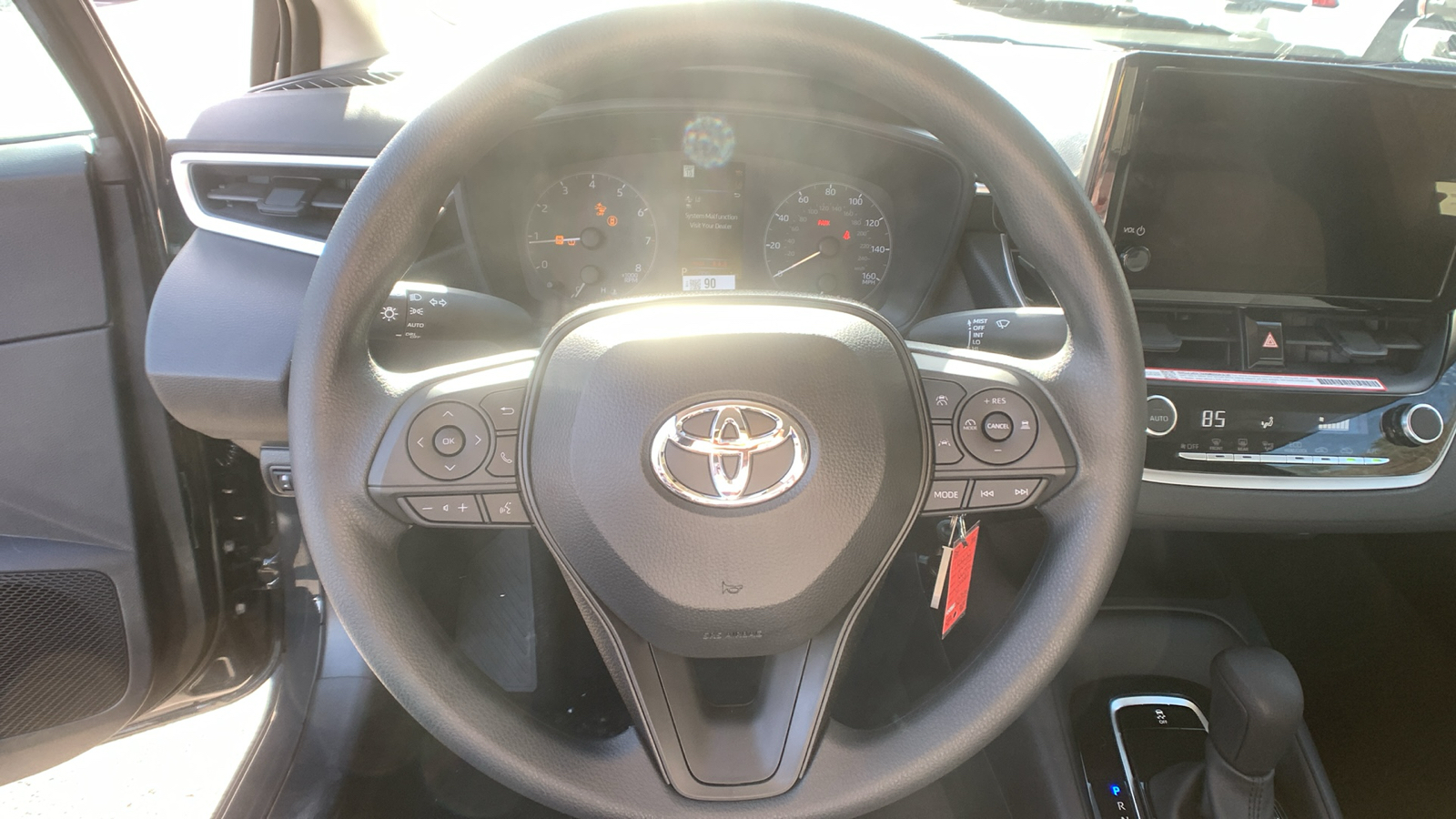 2025 Toyota Corolla LE 21