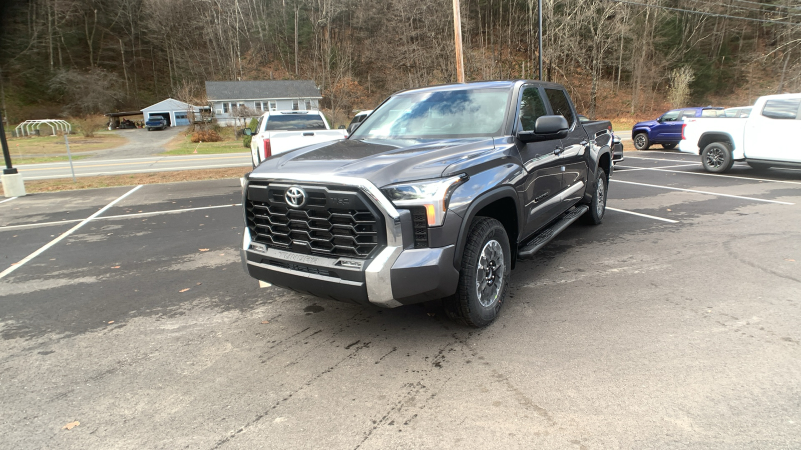 2025 Toyota Tundra SR5 7