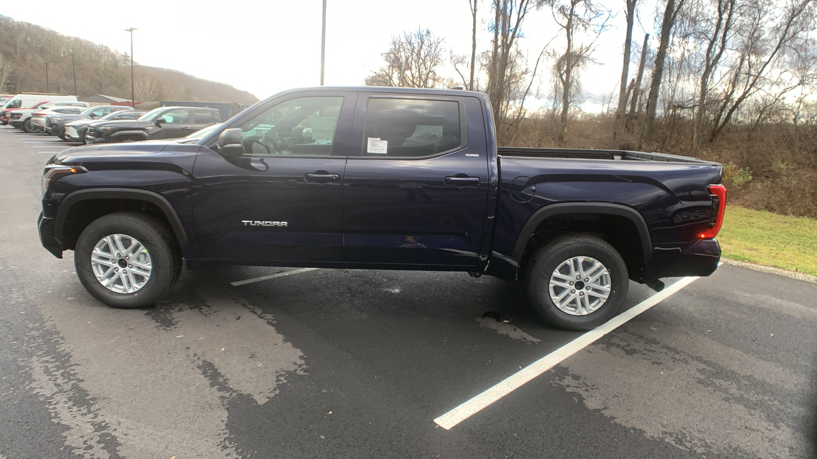 2025 Toyota Tundra 4WD SR5 6