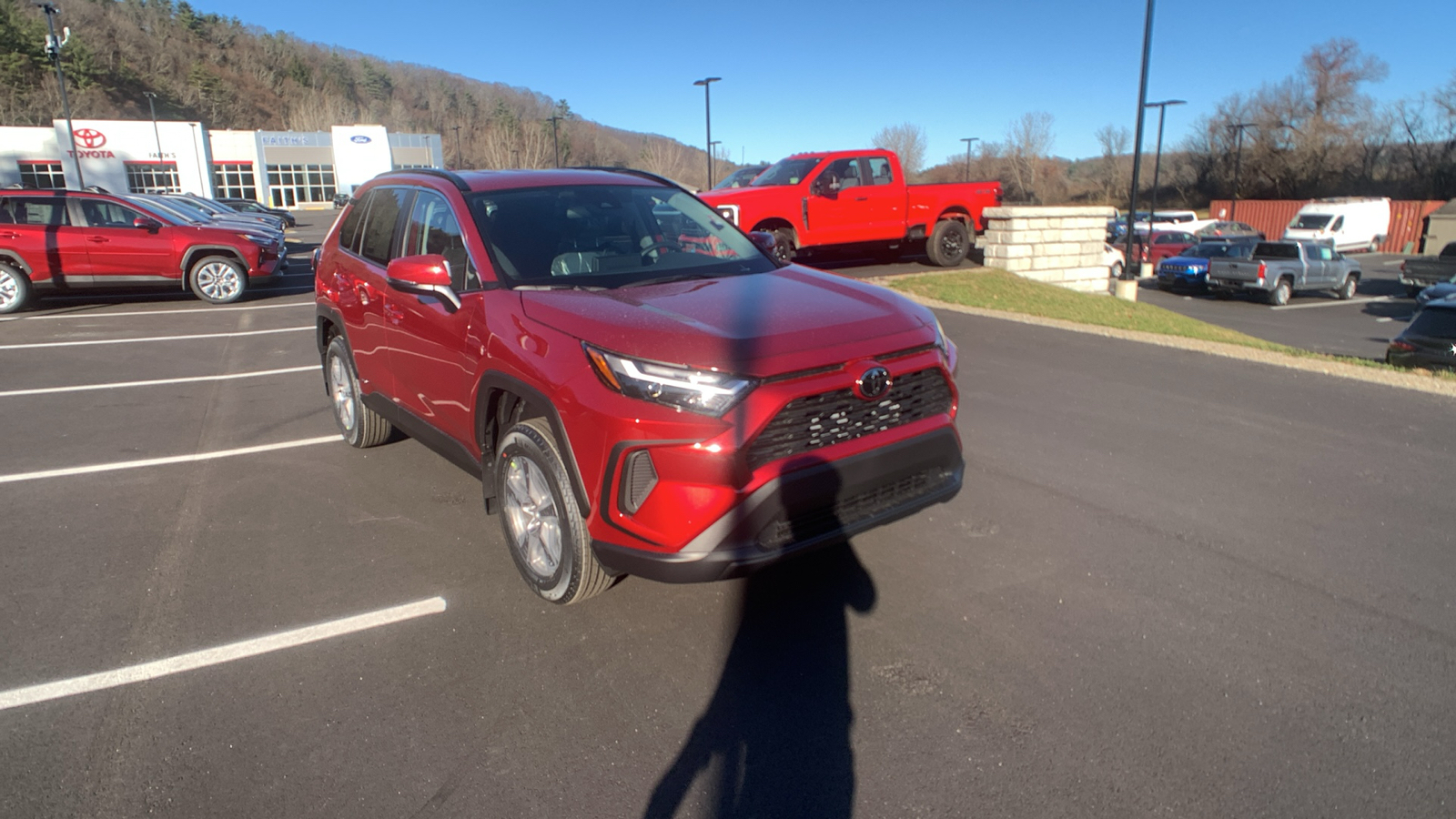 2025 Toyota RAV4 Hybrid LE 1