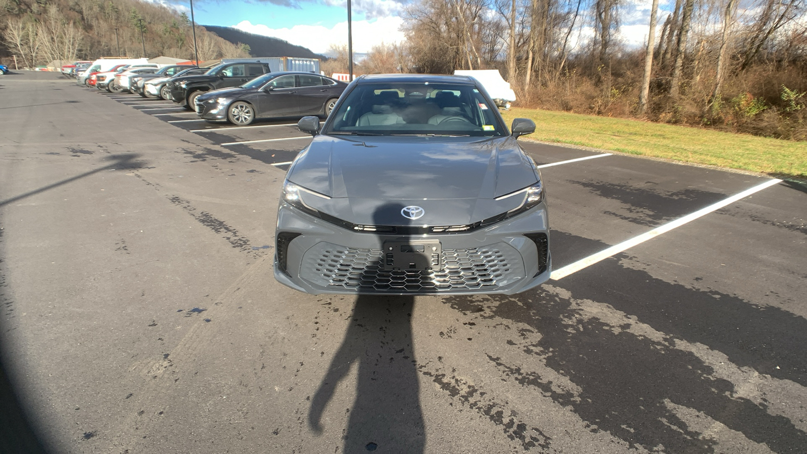 2025 Toyota Camry XSE 8