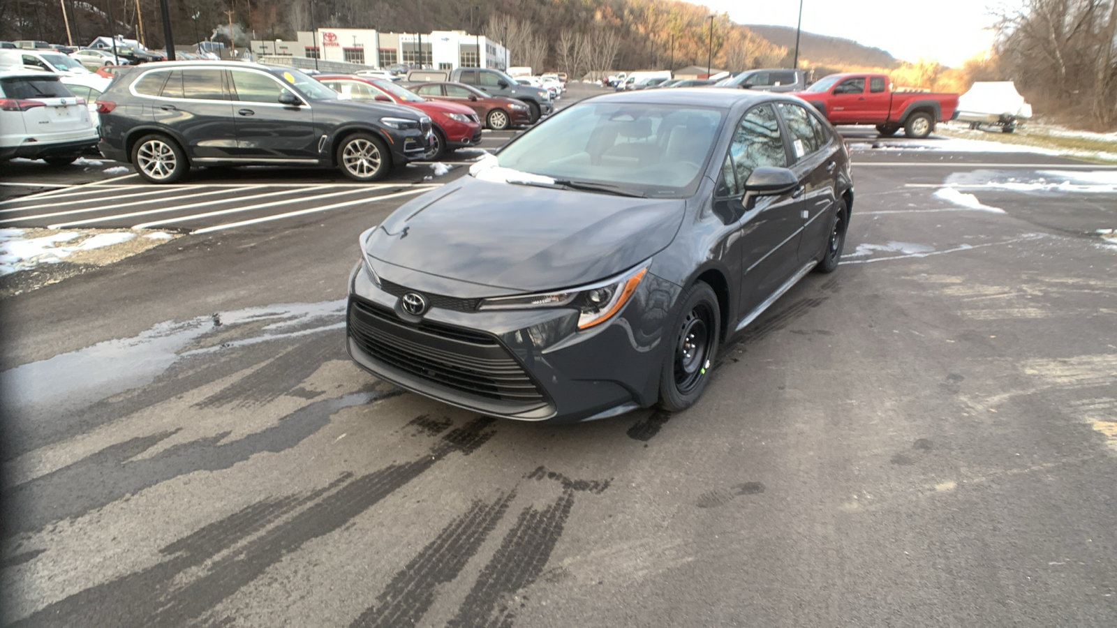 2025 Toyota Corolla LE 7