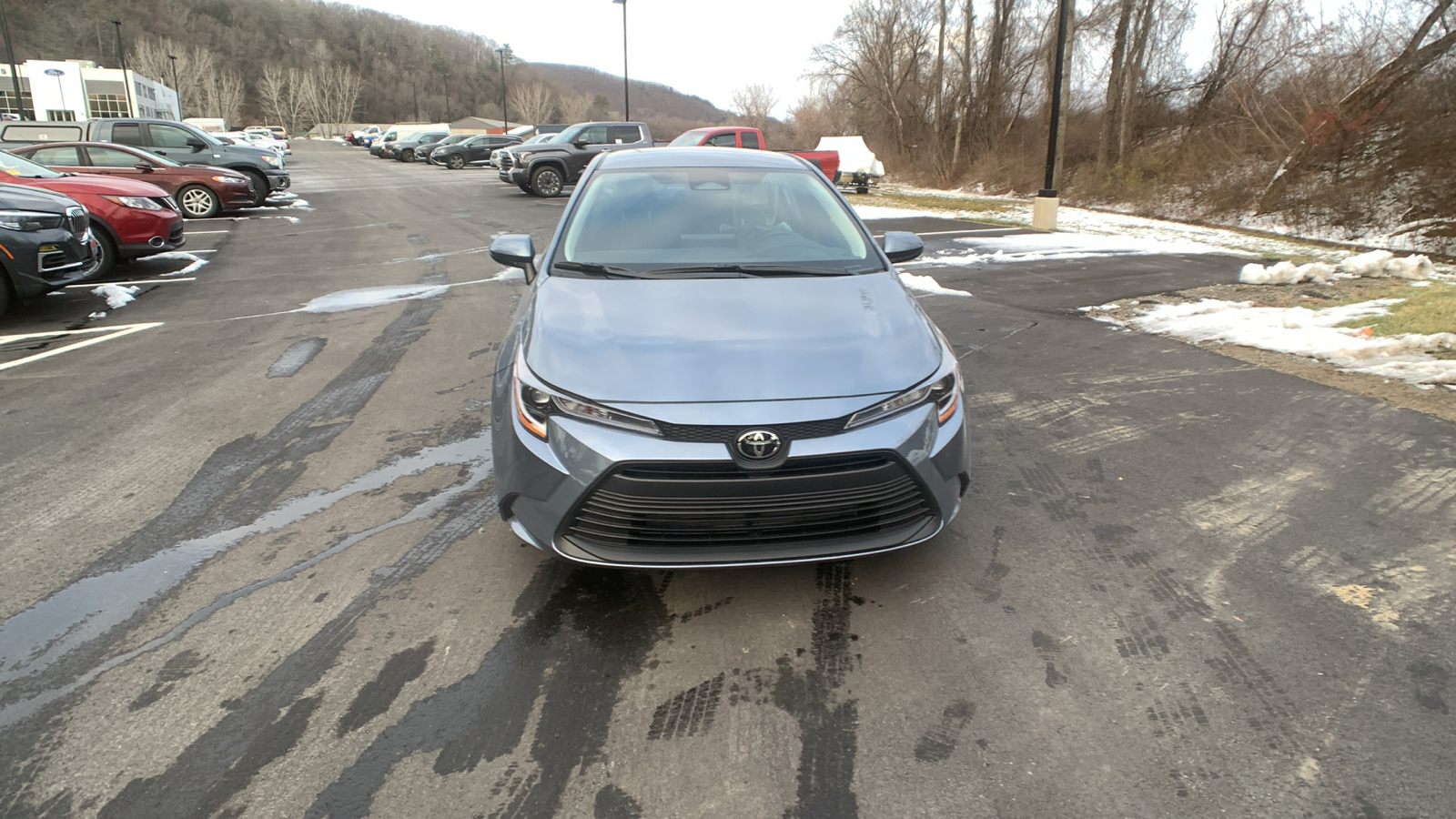 2025 Toyota Corolla LE 8