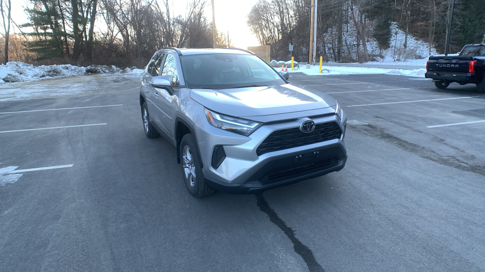 2025 Toyota RAV4 XLE 1