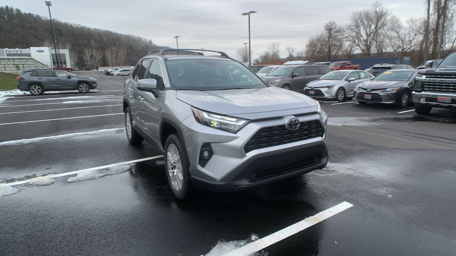 2025 Toyota RAV4 XLE Premium 1