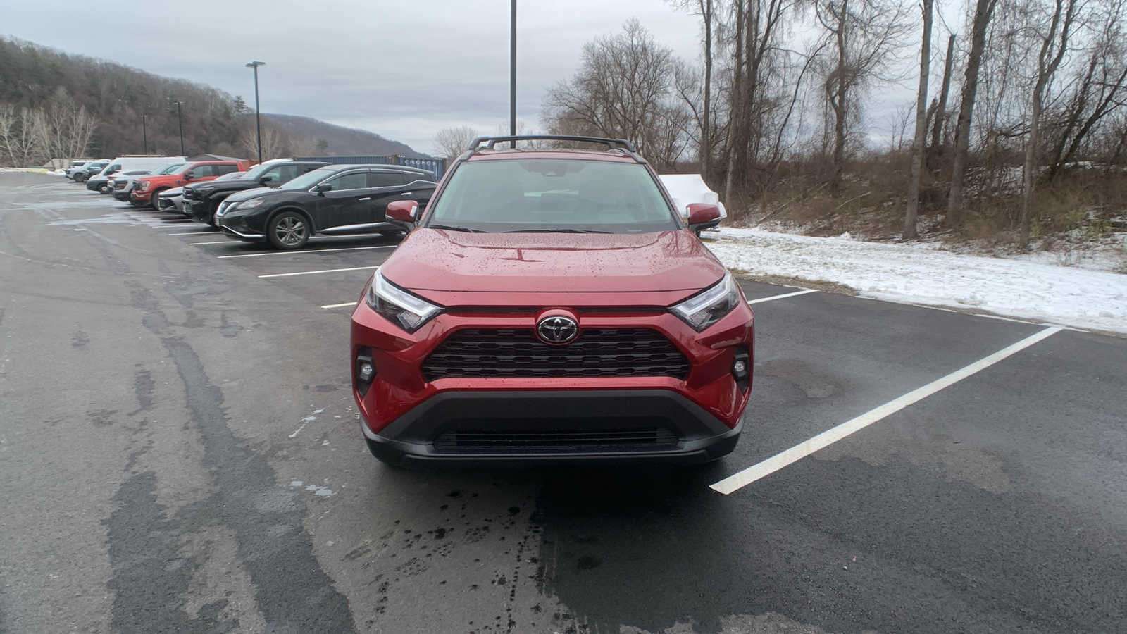 2025 Toyota RAV4 Hybrid XLE Premium 8