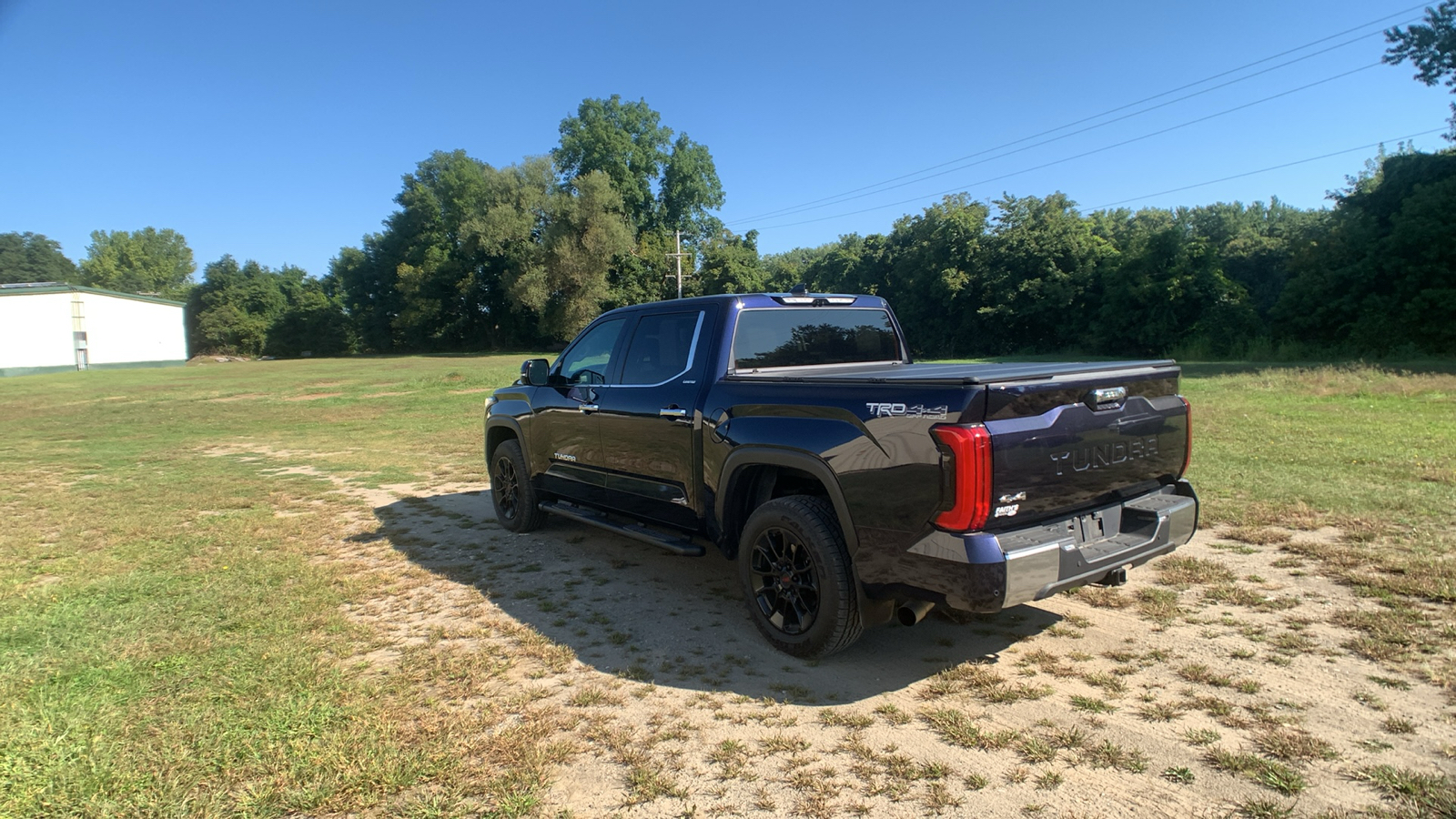 2023 Toyota Tundra 4WD Limited 5