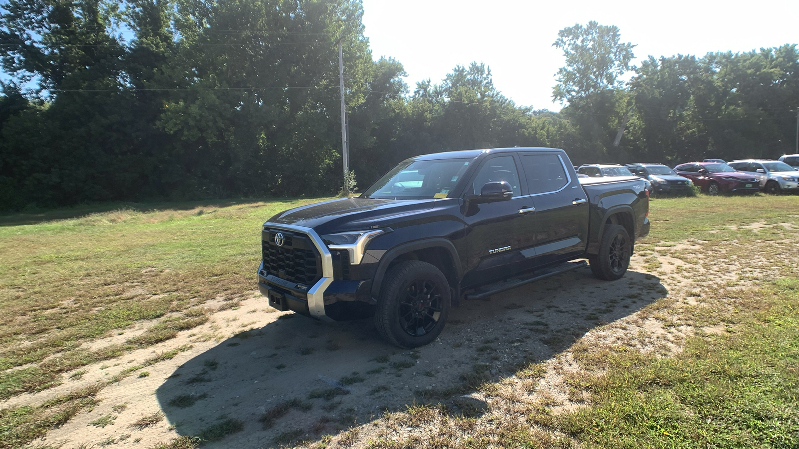 2023 Toyota Tundra 4WD Limited 7