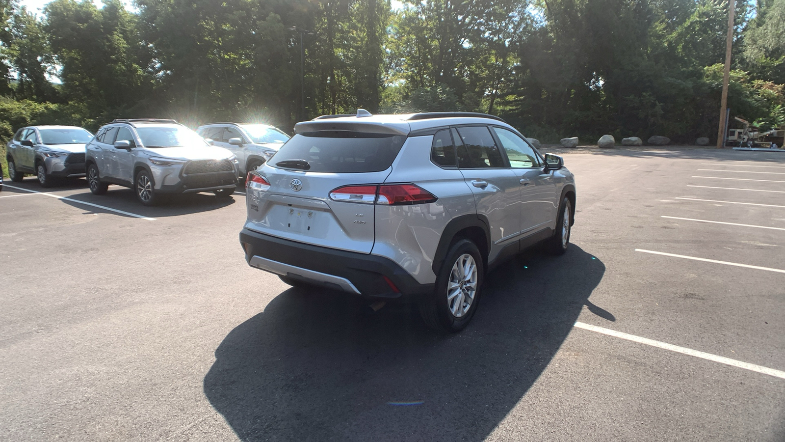 2023 Toyota Corolla Cross LE 3