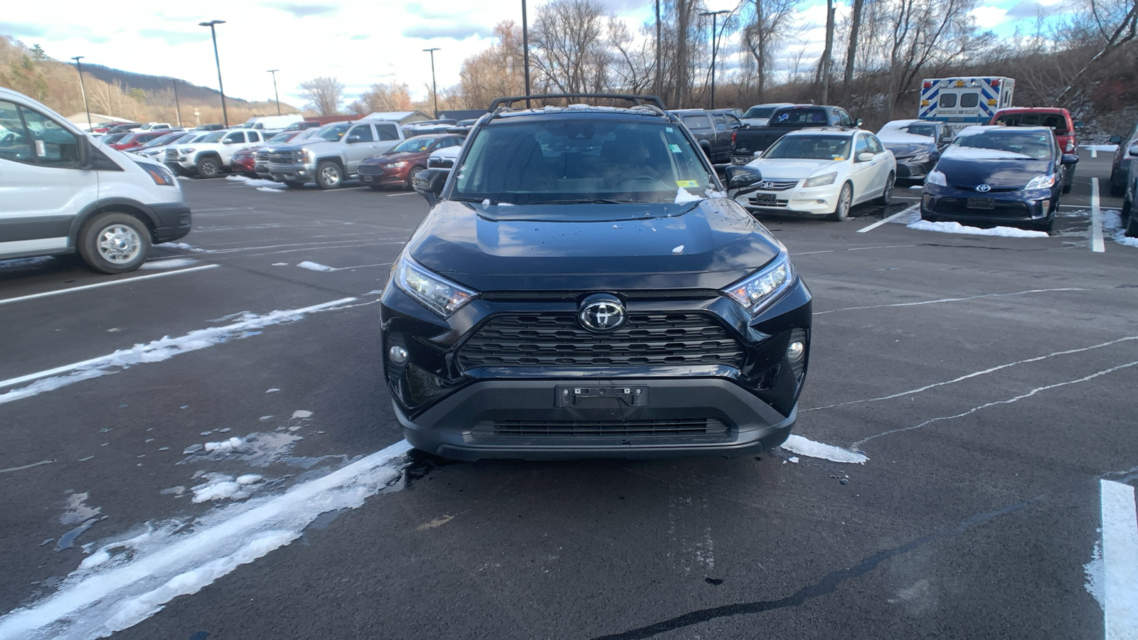 2021 Toyota RAV4 XLE 8