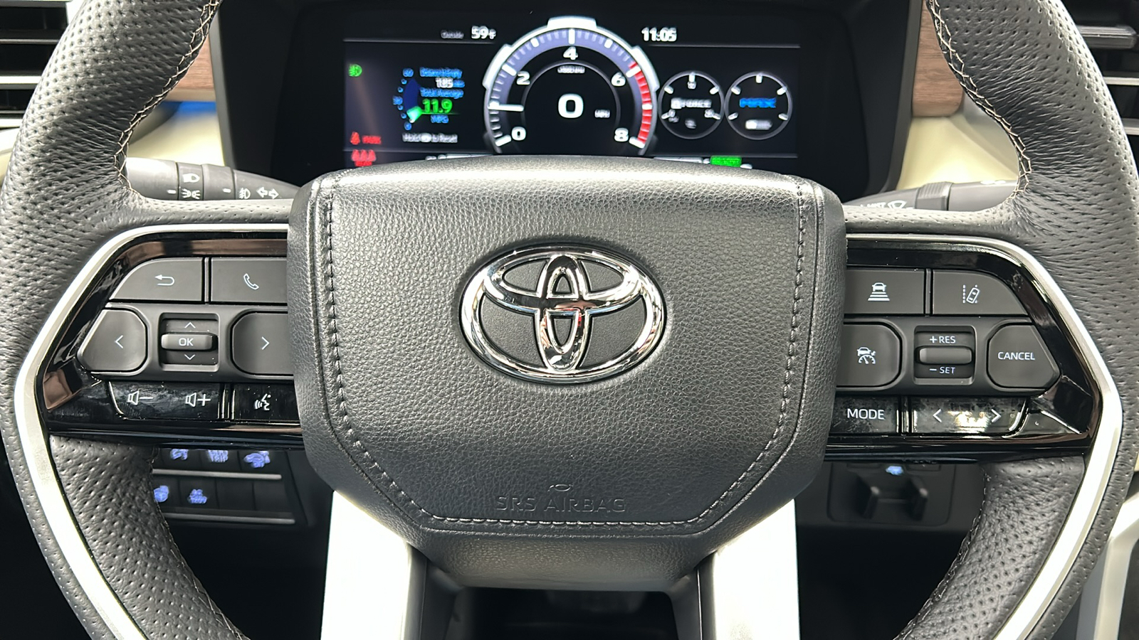 2023 Toyota Tundra Hybrid 1794 Edition 24