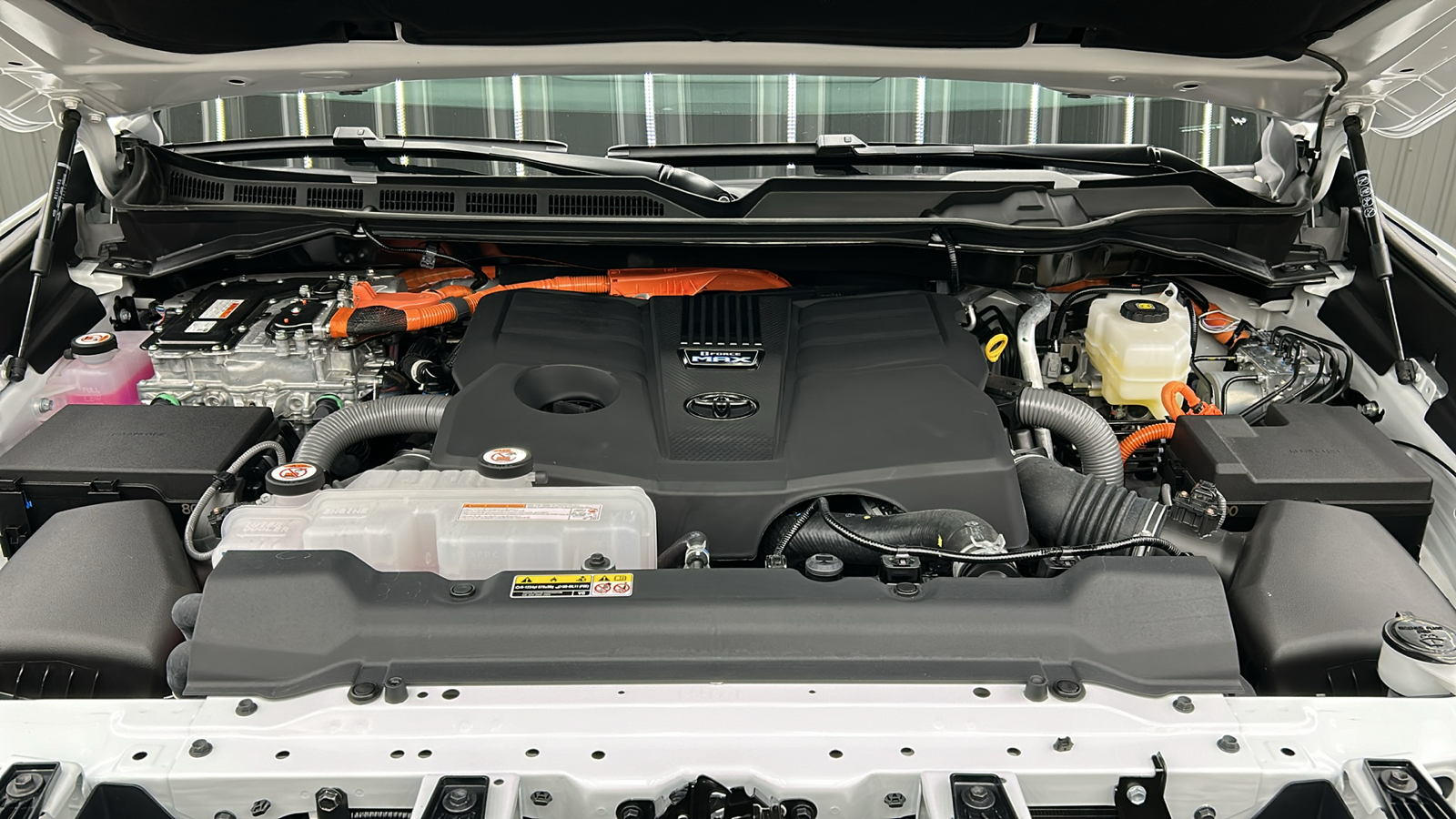 2023 Toyota Tundra Hybrid Platinum 19