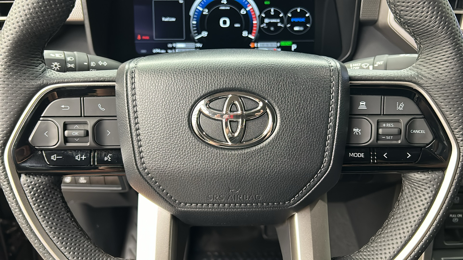 2024 Toyota Tundra Hybrid Limited 27