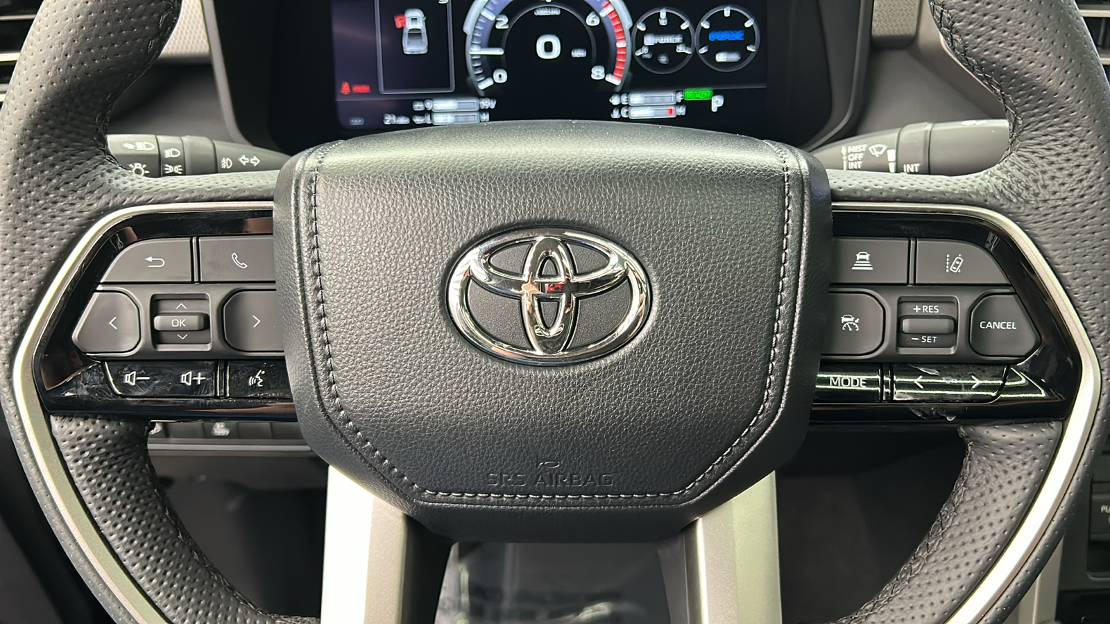 2024 Toyota Tundra Hybrid Limited 28